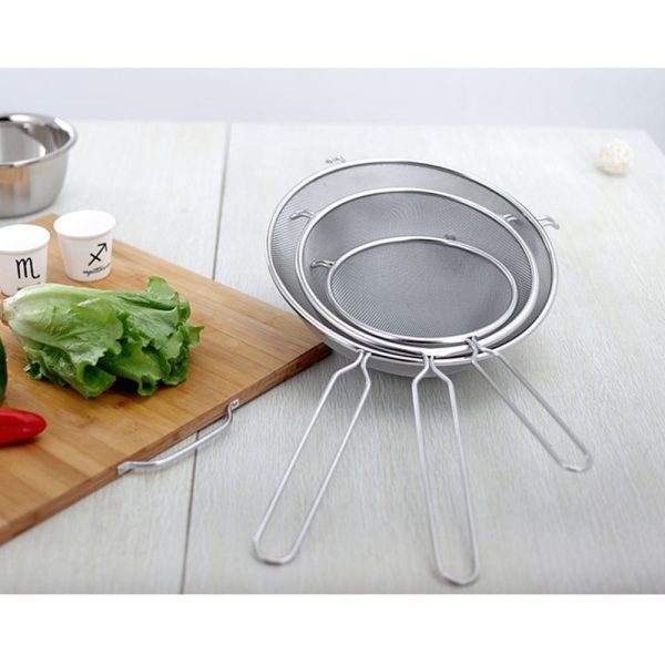 Noodles Silver Easy-to-Hold Handle for Hot Oil Separation - Image 4